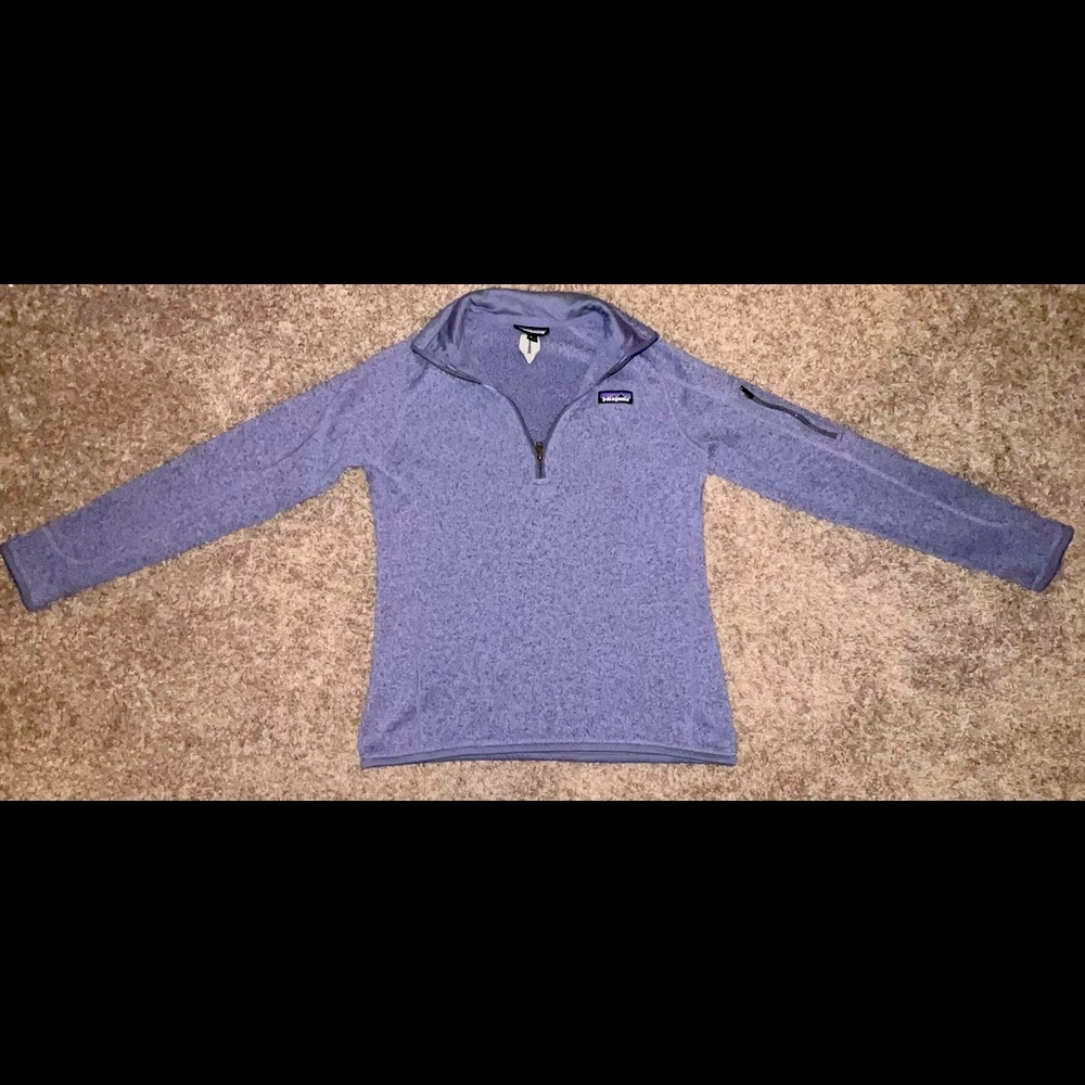Women’s Medium purple Patagonia pullover